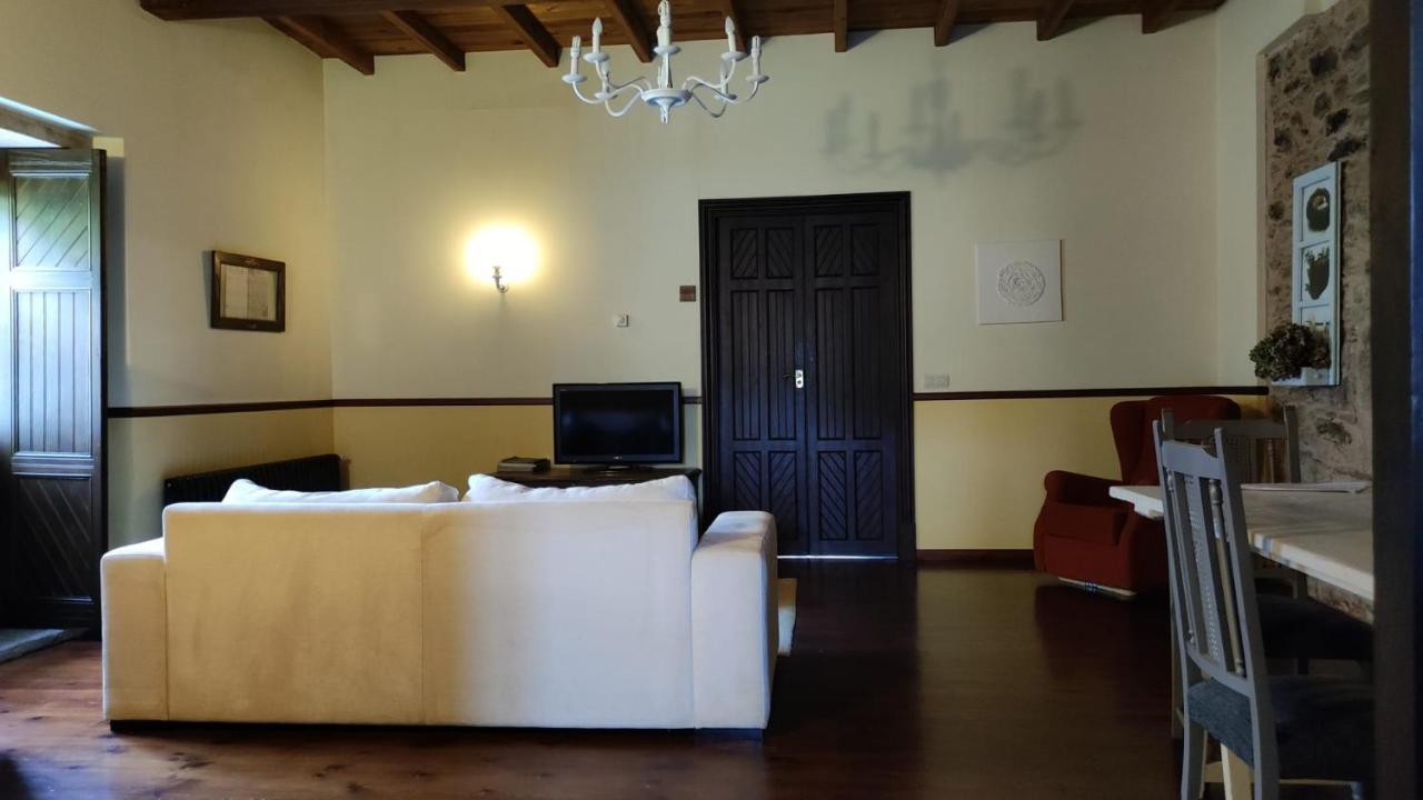 Casa Dos Cregos Apartment Bascuas Bagian luar foto